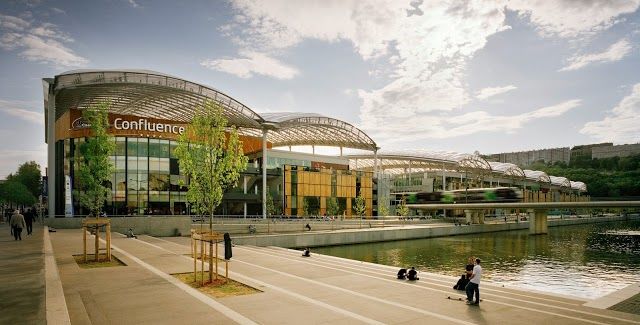 Pôle de Commerces et de Loisirs Confluence